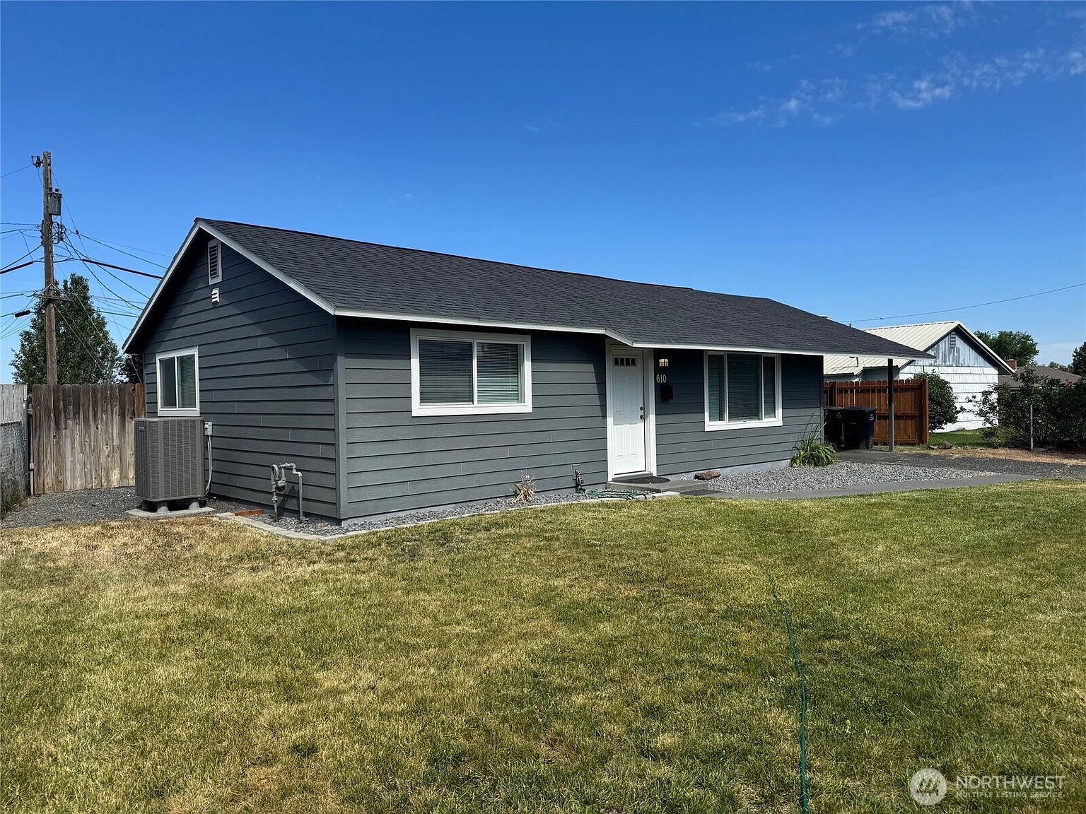 610 S Grand Dr Moses Lake, WA 98837 - Thumbnail 3
