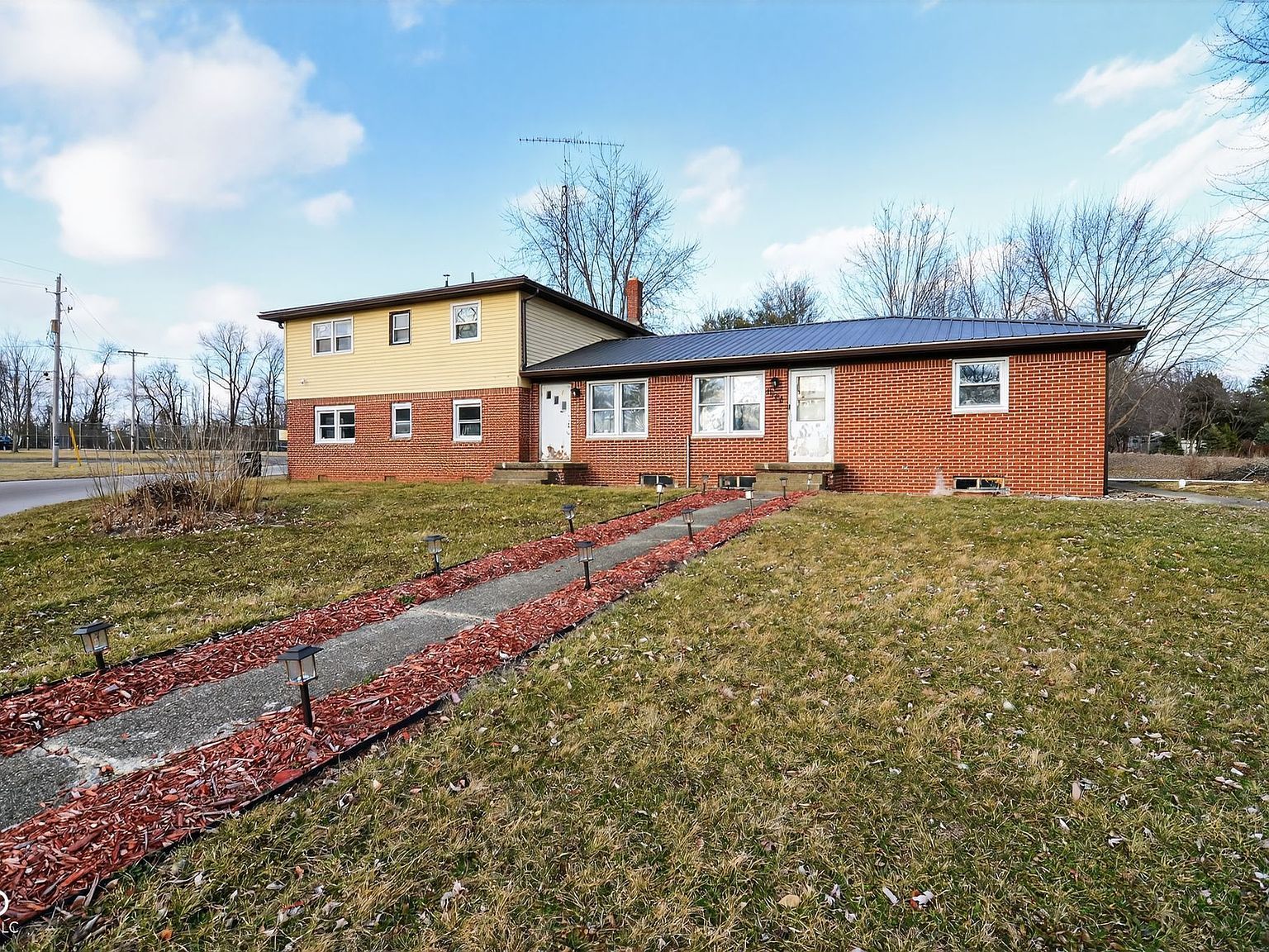 8568 S Academy Way Ladoga, IN 47954 - Thumbnail 3