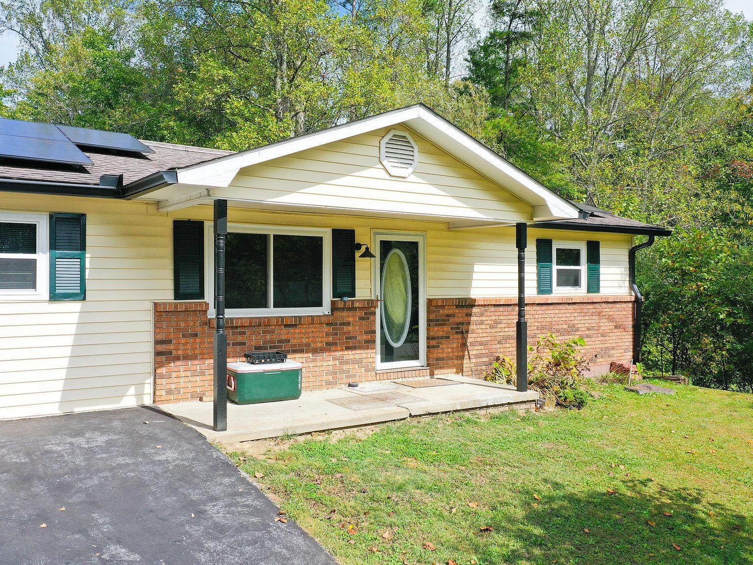 1479 E Williamsburg St Whitley City, KY 42653 - Thumbnail 3