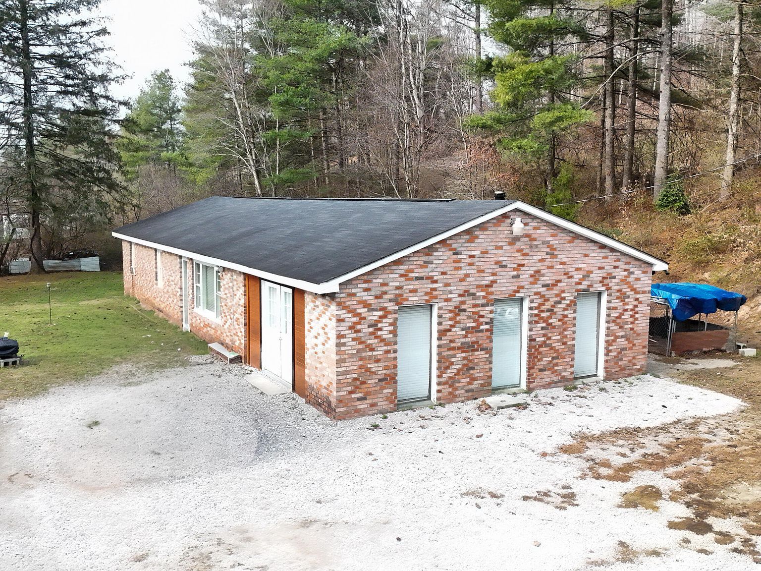 3990 Highway 421 S McKee, KY 40447 - Thumbnail 3