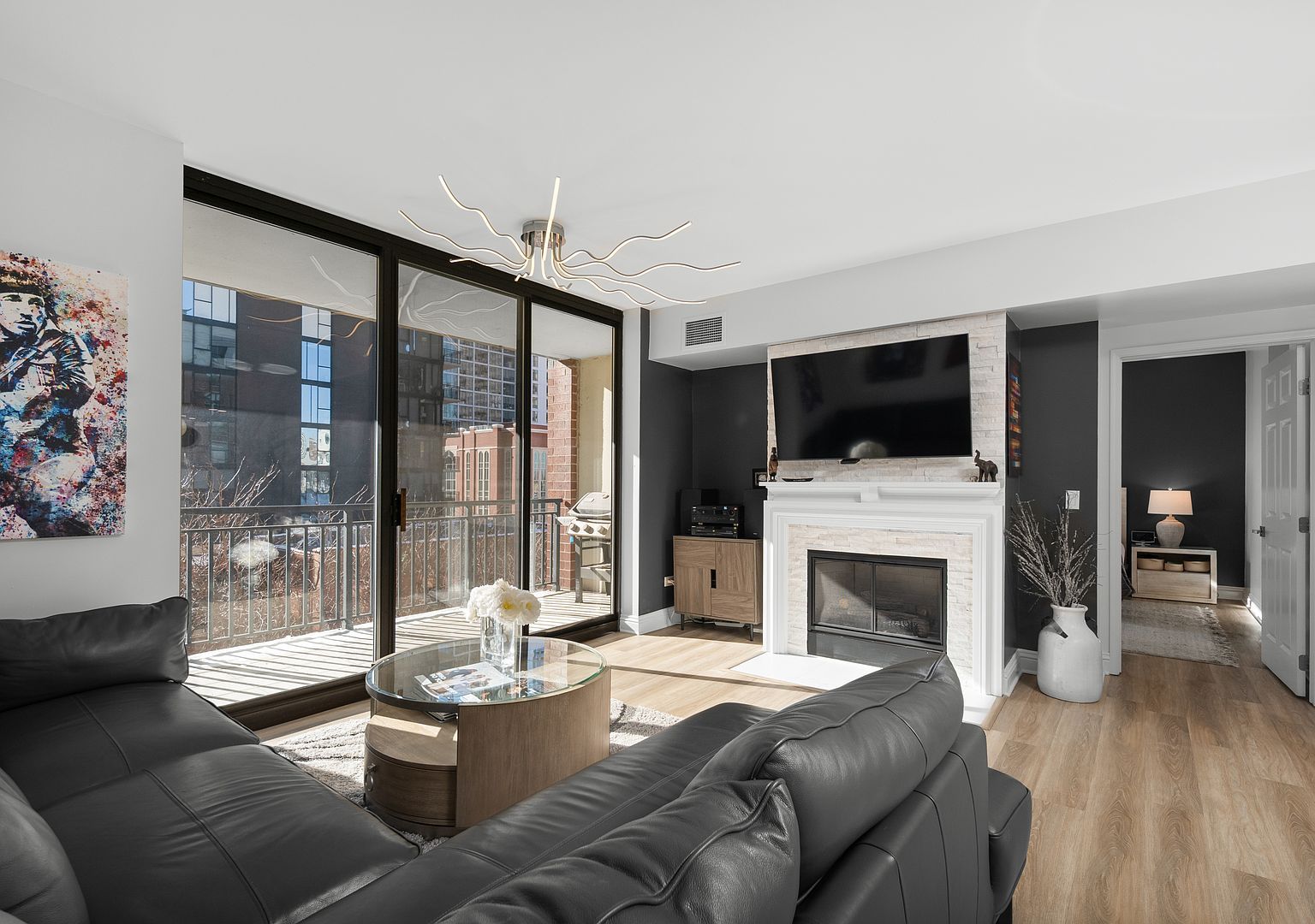 55 W Delaware Pl APT 614 Chicago, IL 60610 - Thumbnail 3