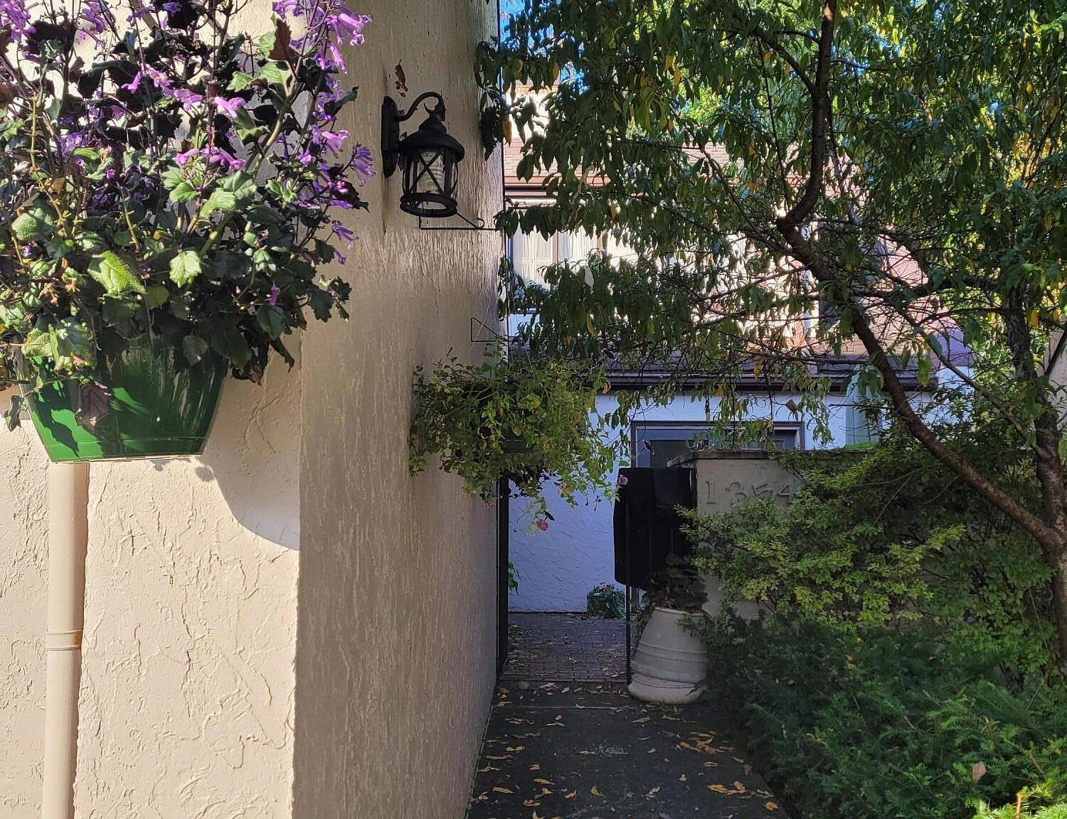 1354 Orleans Dr Knoxville, TN 37919 - Thumbnail 3