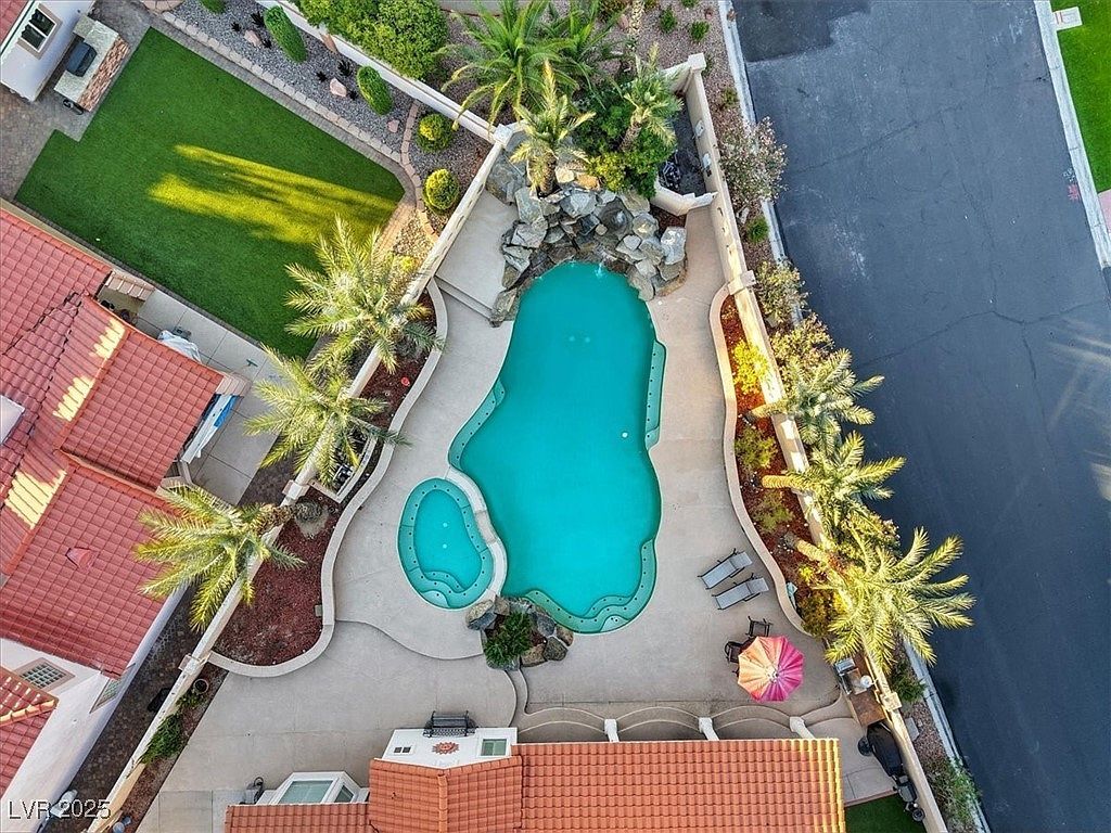 8104 Wispy Sage Way Las Vegas, NV 89149 - Thumbnail 3