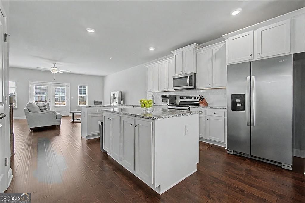 87 Rising Fawn Ln Marietta, GA 30060 - Thumbnail 3