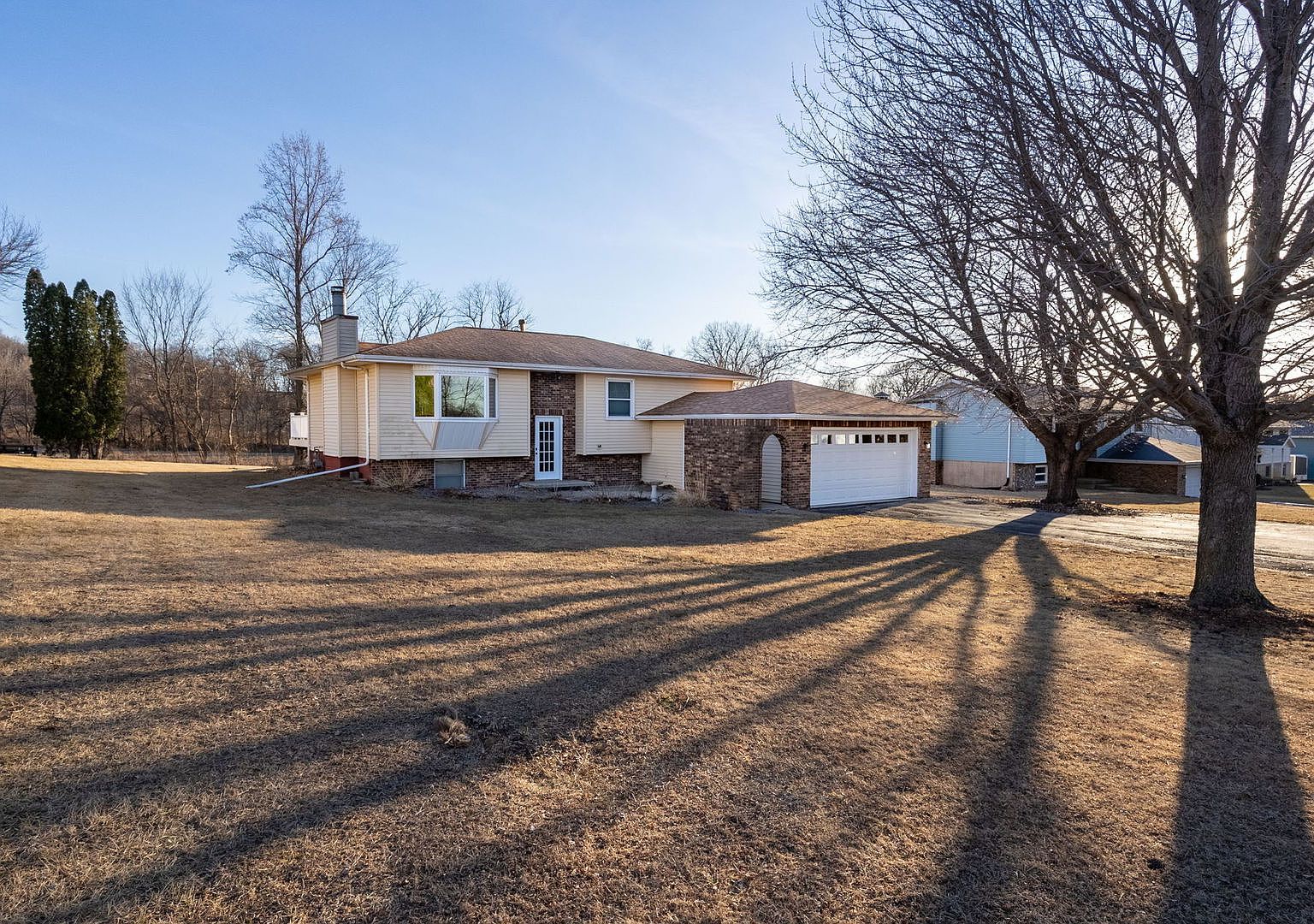 712 Fairfield Rd Port Byron, IL 61275 - Thumbnail 3