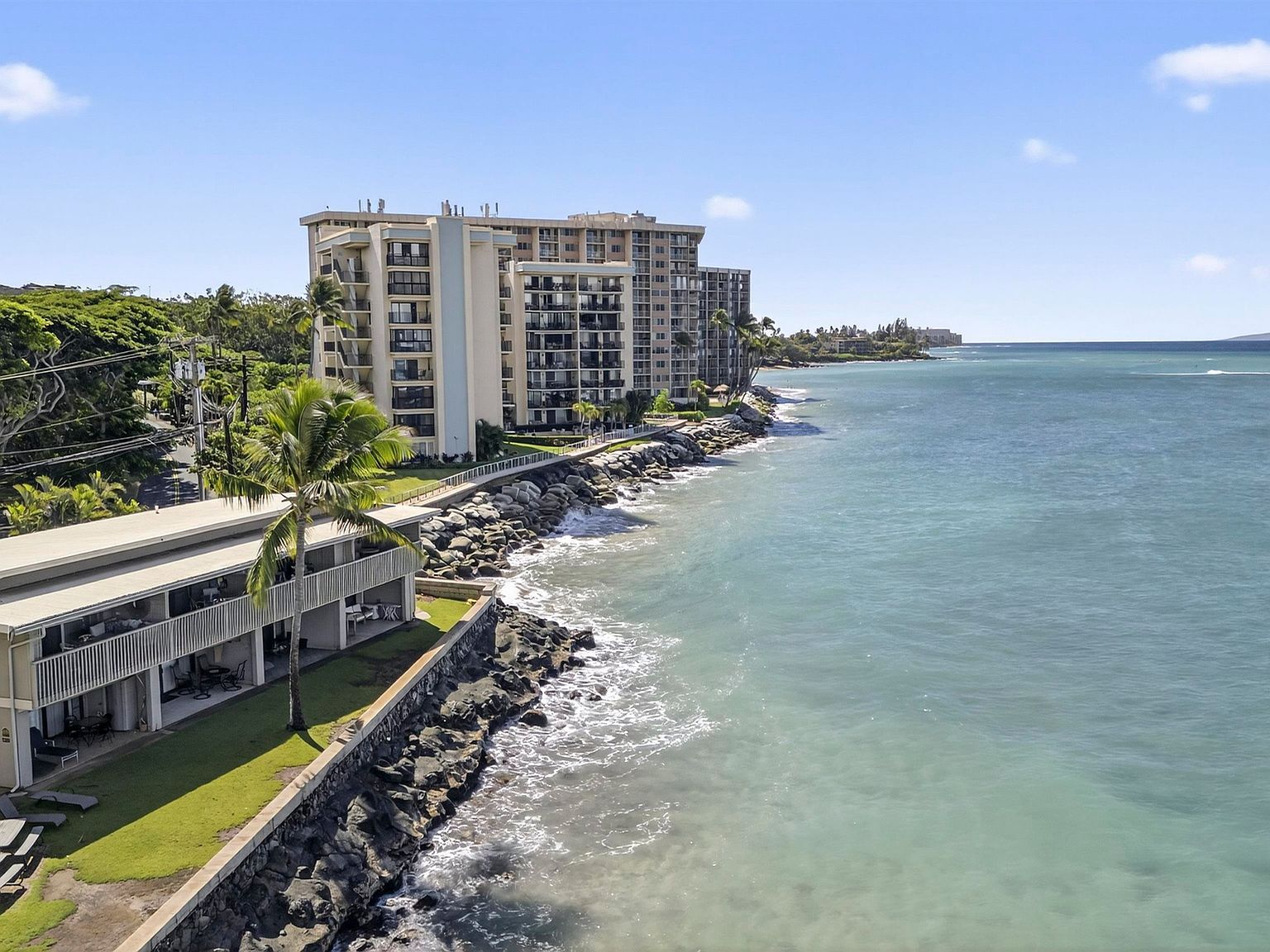 4435 Lower Honoapiilani Rd APT 111 Lahaina, HI 96761 - Thumbnail 3