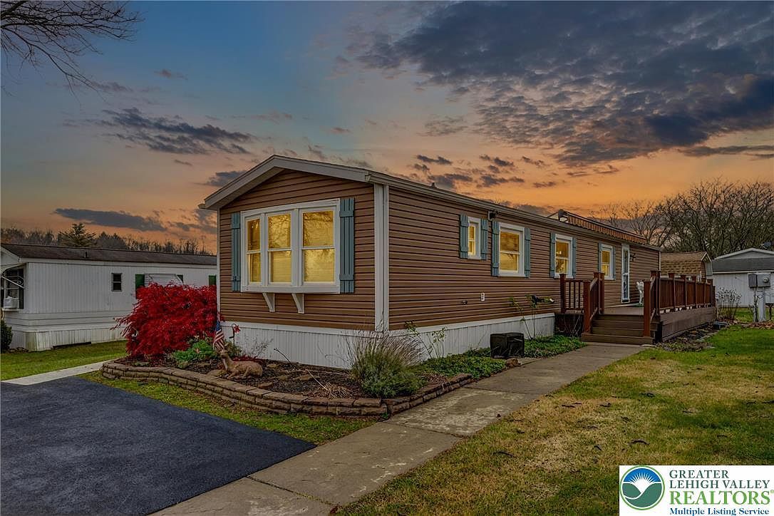 12 Revolutionary Rd Mount Bethel, PA 18343 - Thumbnail 3