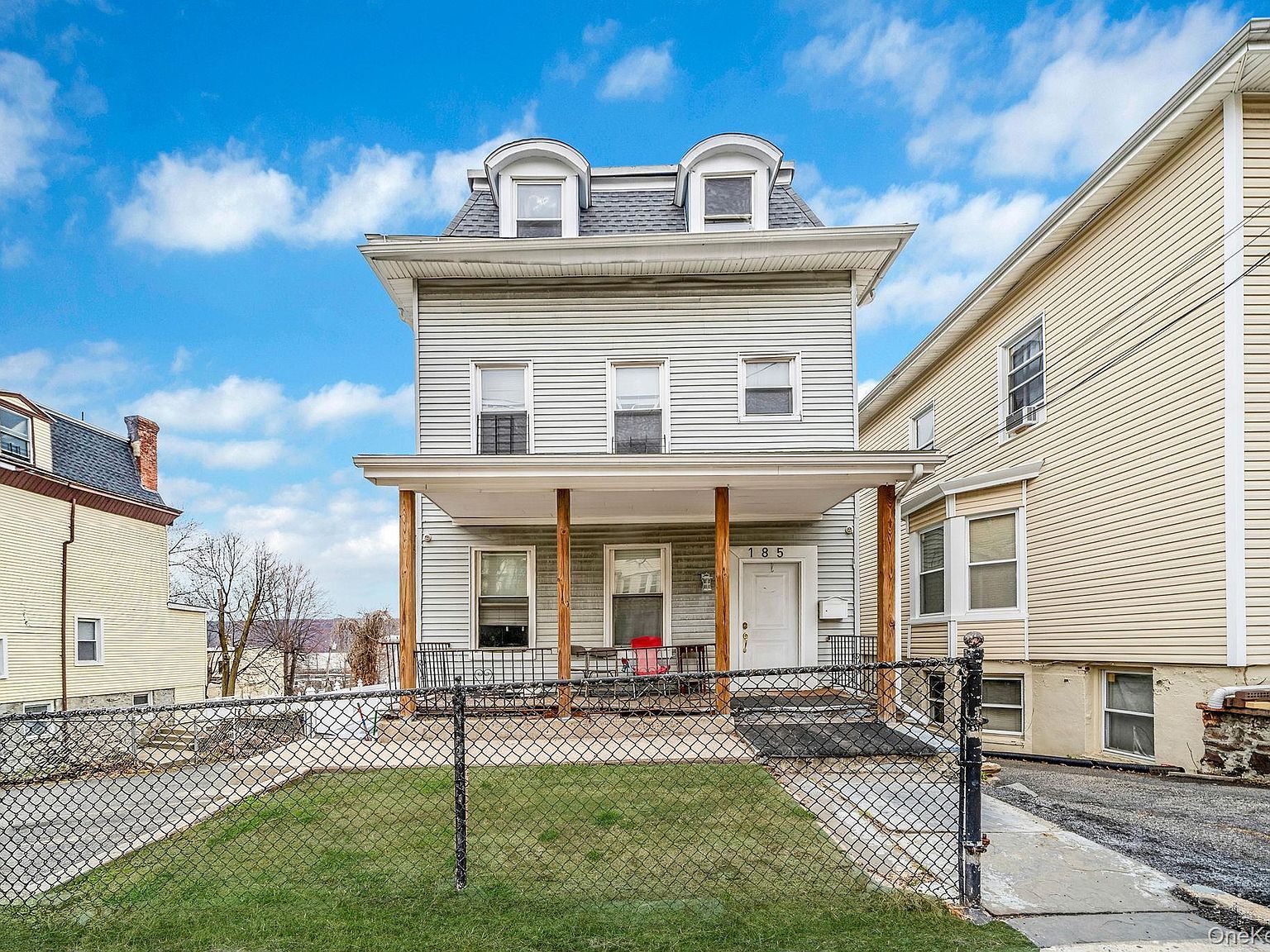 185 Woodworth Ave Yonkers, NY 10701 - Thumbnail 3