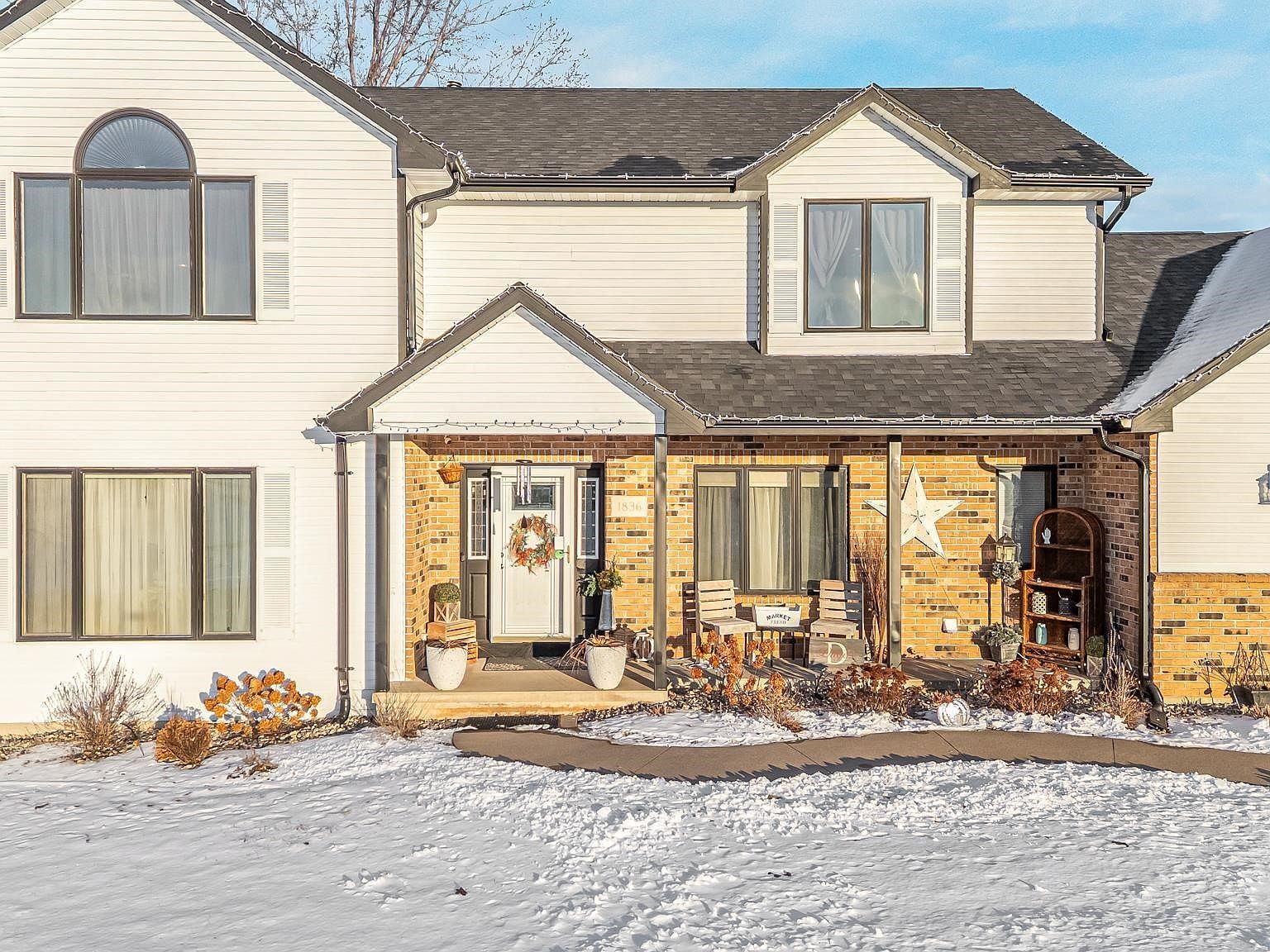 1836 Oshkosh St New London, WI 54961 - Thumbnail 3