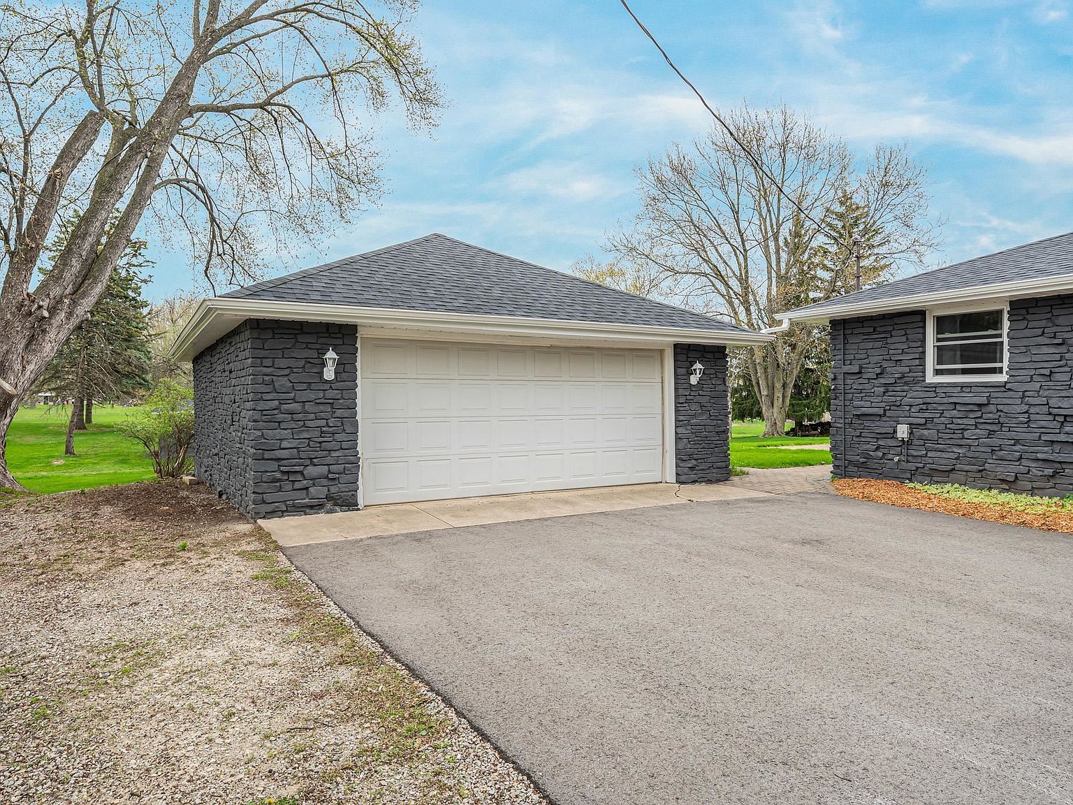 1034 S Ridge Ln Appleton, WI 54914 - Thumbnail 3