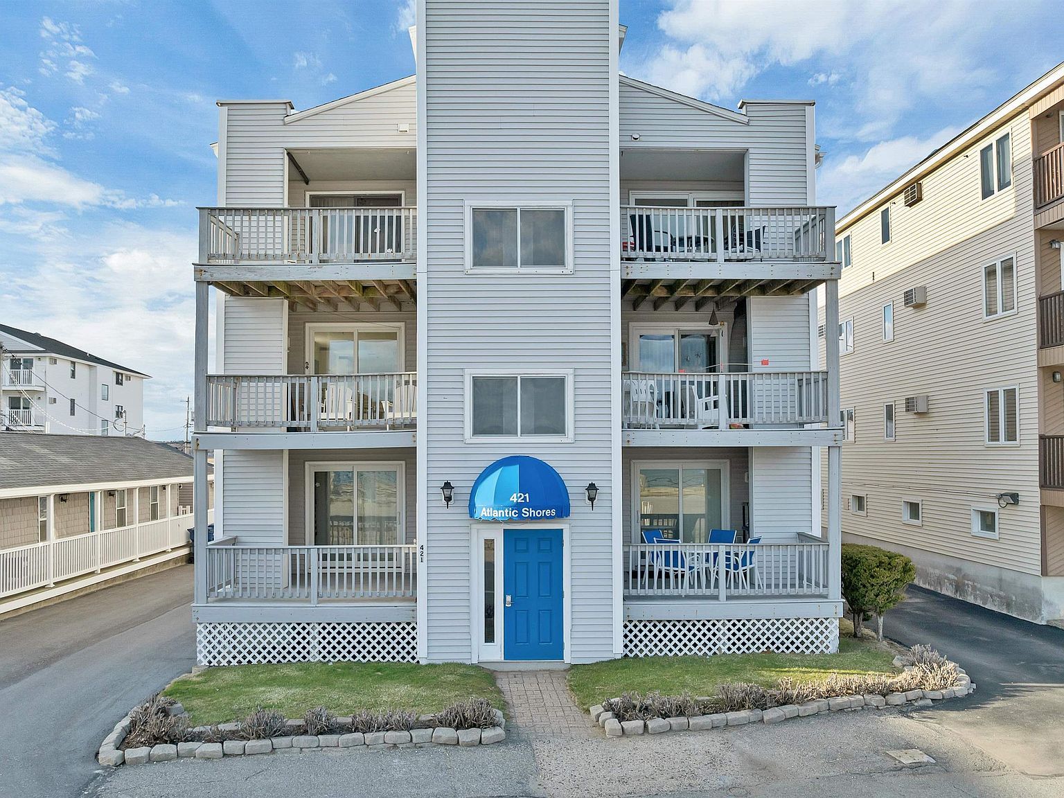 421 Ocean Blvd #N1 Hampton, NH 03842 - Thumbnail 3