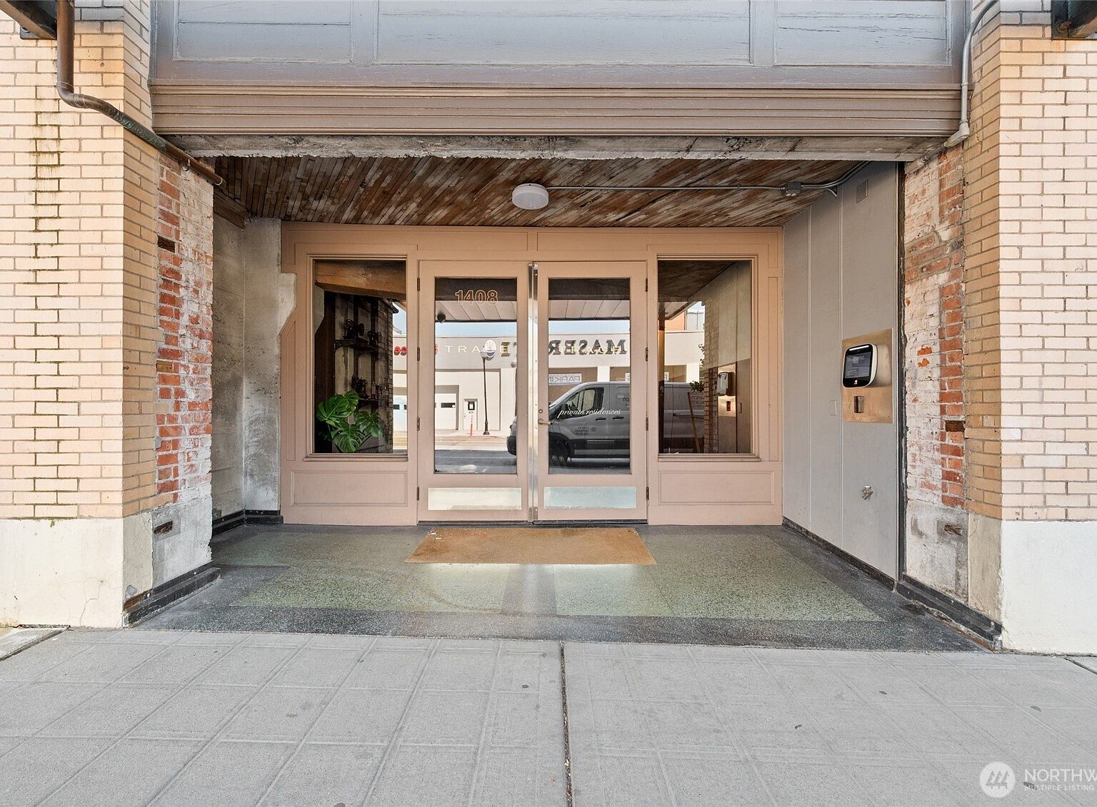 1408 12th Ave Unit 507 Seattle, WA 98122 - Thumbnail 3