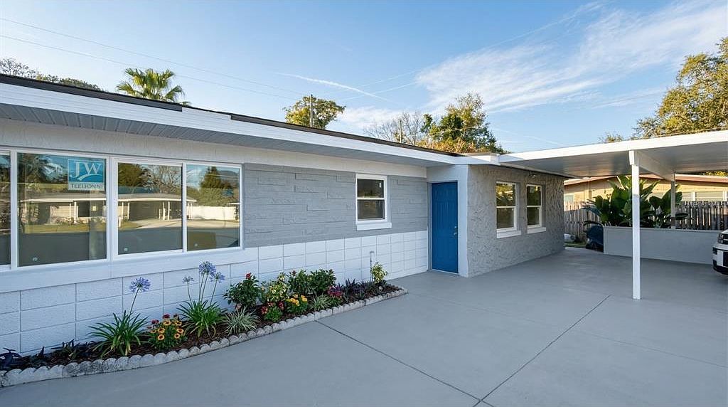 4528 S Shore Rd Orlando, FL 32839 | Single Family