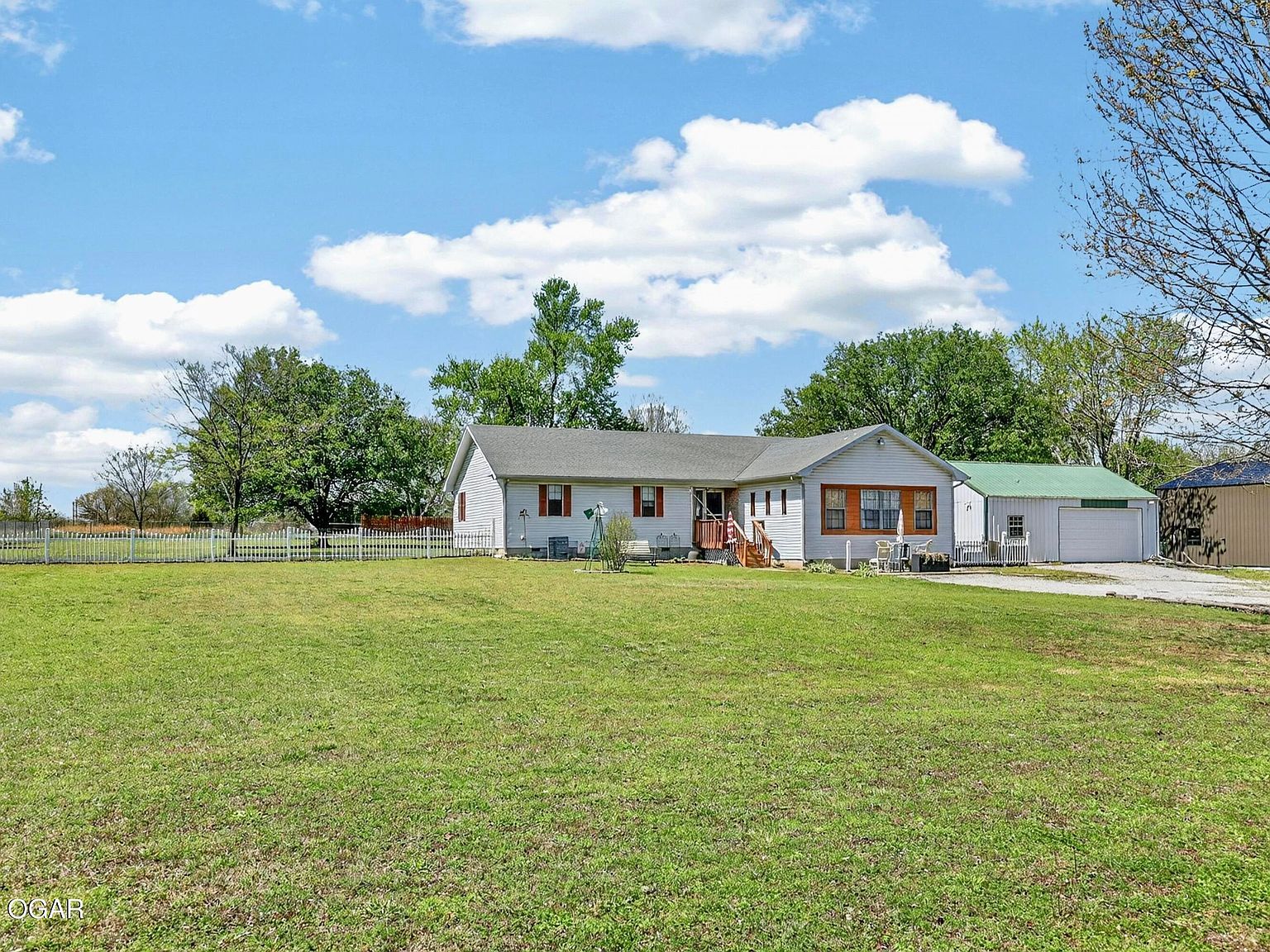2018 N Lemaja St Galena, KS 66739 - Thumbnail 3