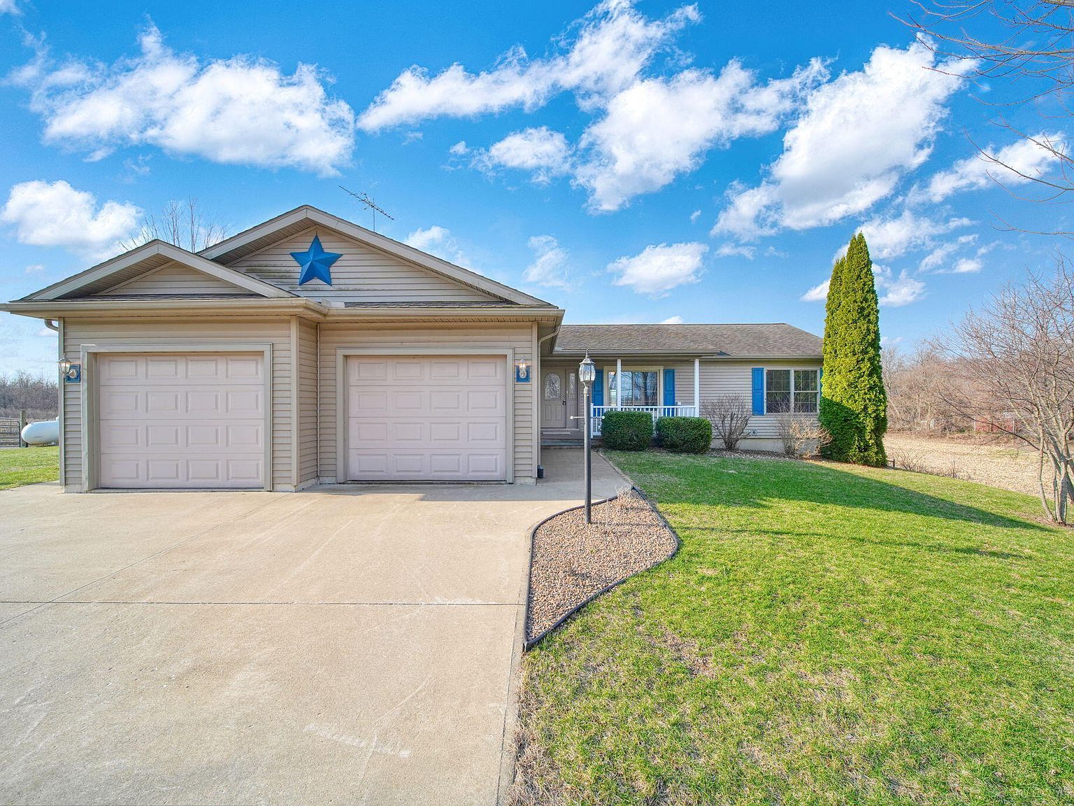 11323 Miner Rd Parma, MI 49269 - Thumbnail 3