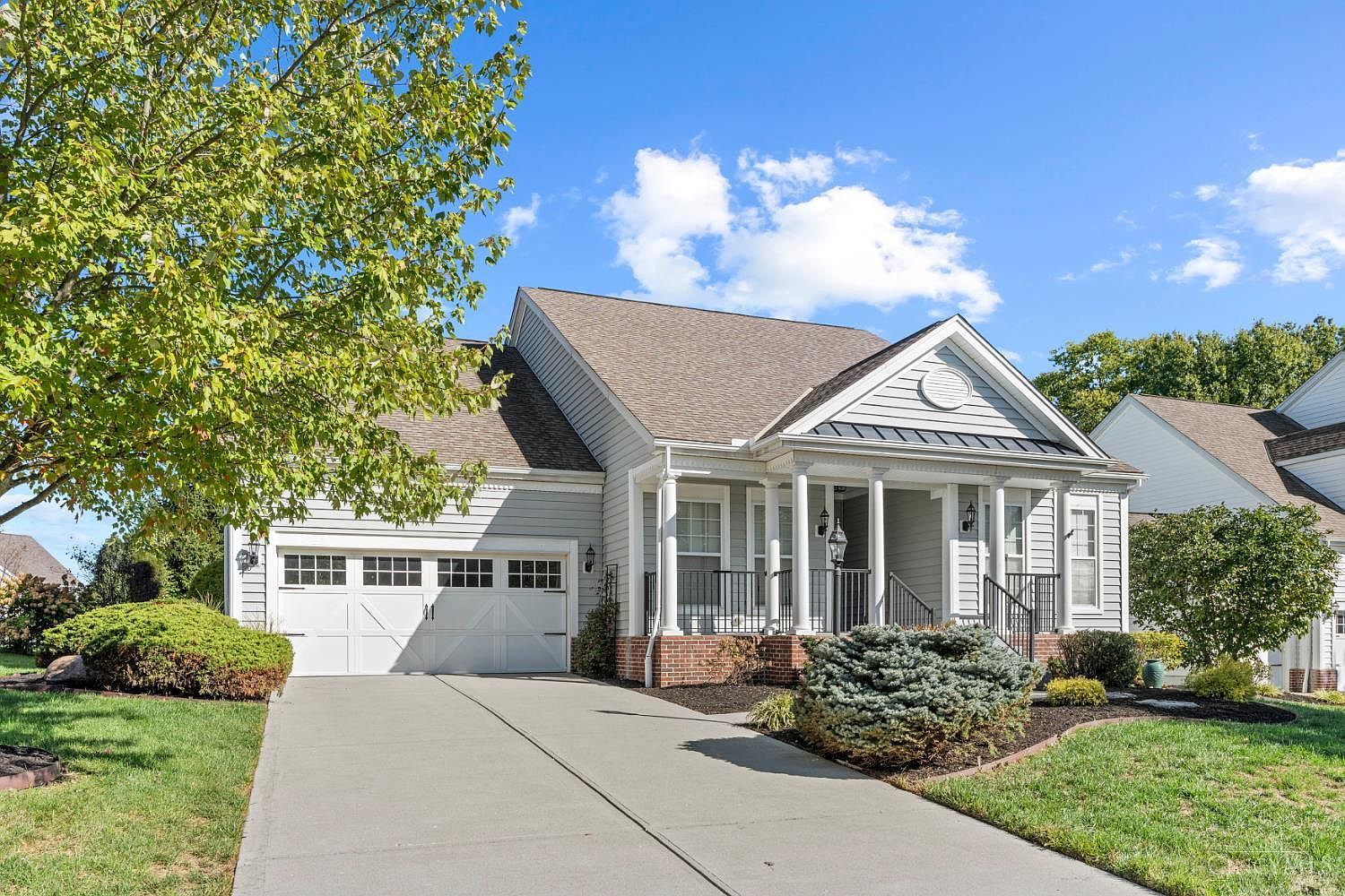 682 Hyacinth Rd Cincinnati, OH 45245 - Thumbnail 3