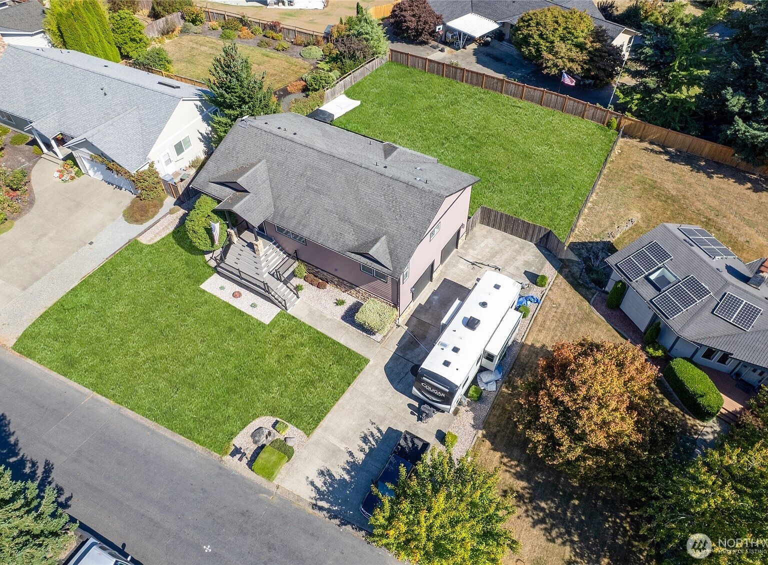 25329 103rd Ave E Graham, WA 98338 - Thumbnail 3