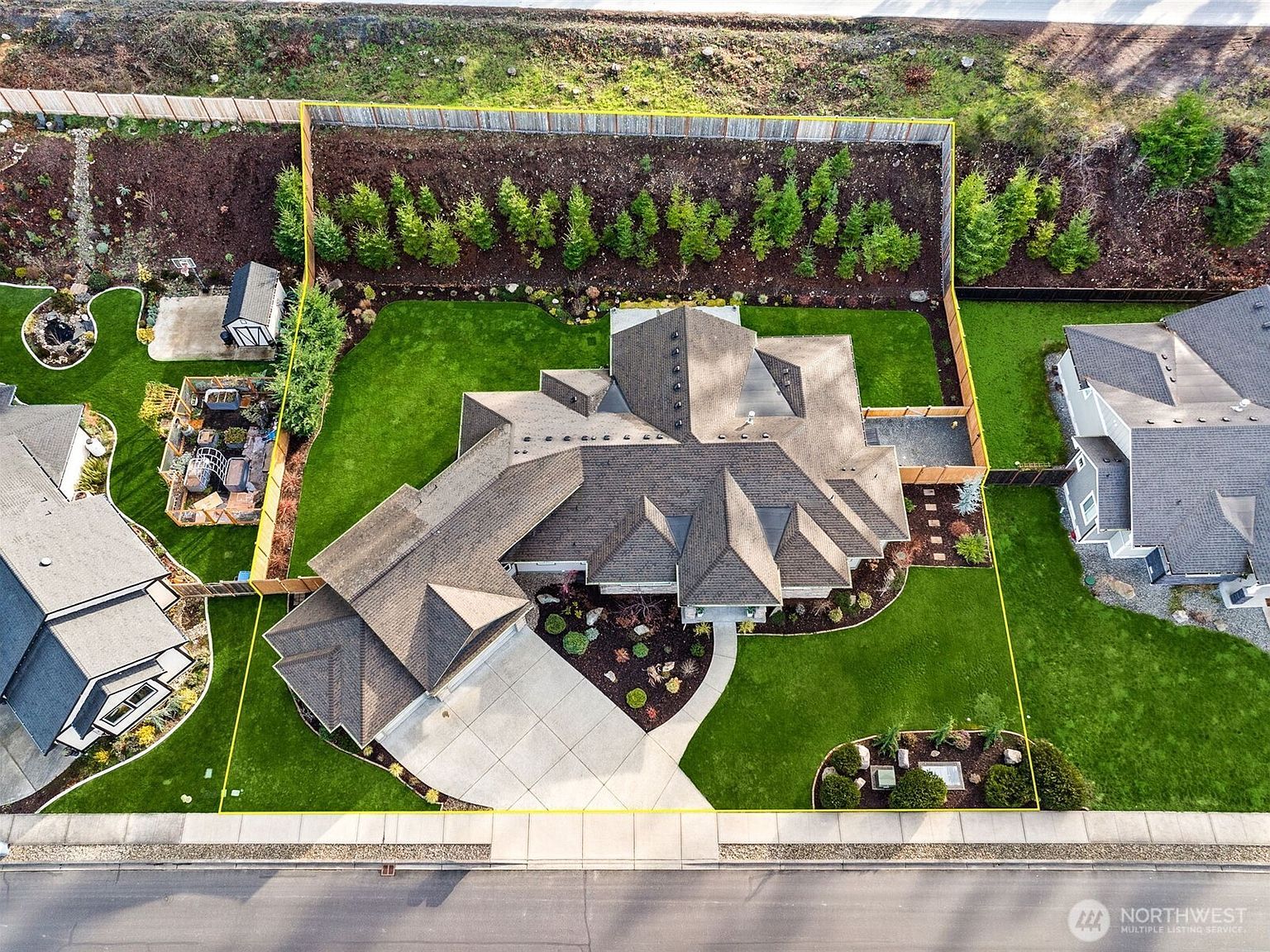 155 Mountain Crest Ln Eatonville, WA 98328 - Thumbnail 3