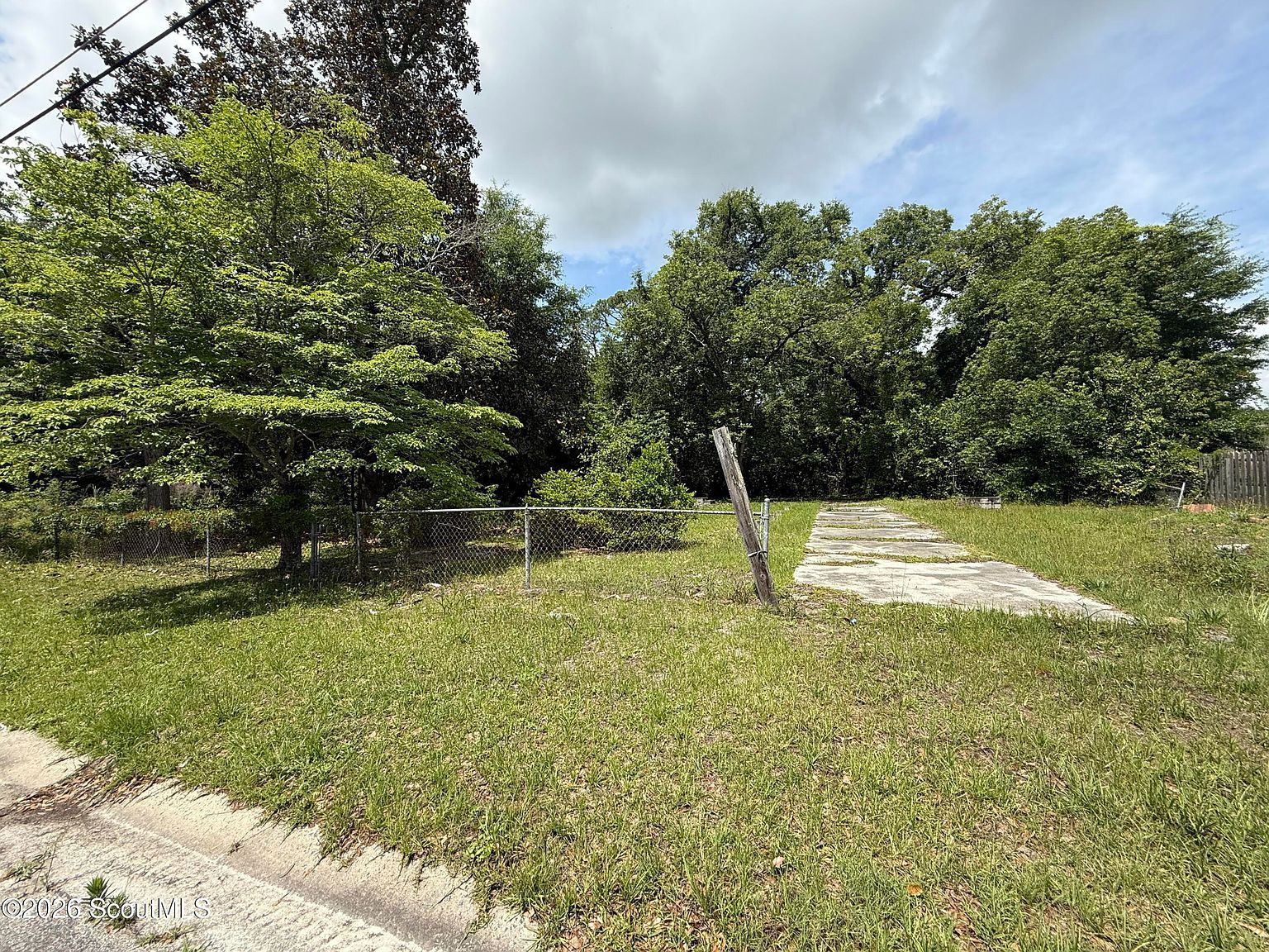 612 Eads St Waycross, GA 31501 - Thumbnail 3