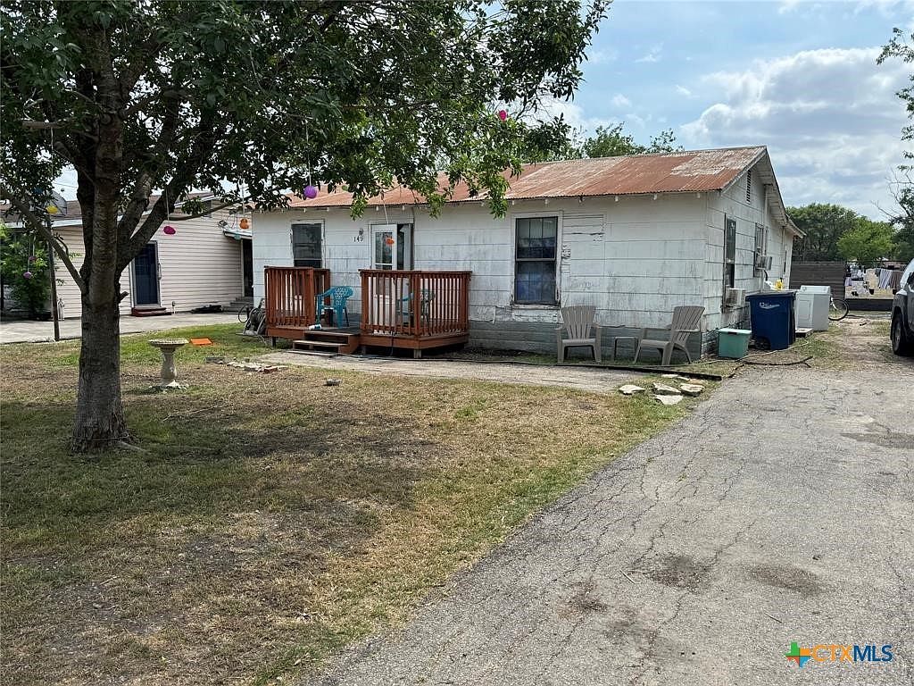 145 N Kowald Ln New Braunfels, TX 78130 - Thumbnail 3