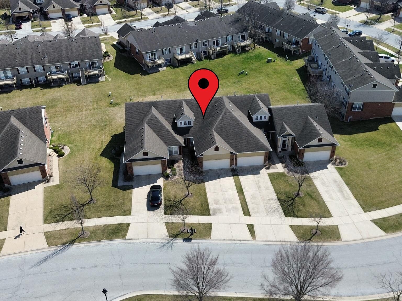 8709 Lake Hills Dr Saint John, IN 46373 - Thumbnail 3