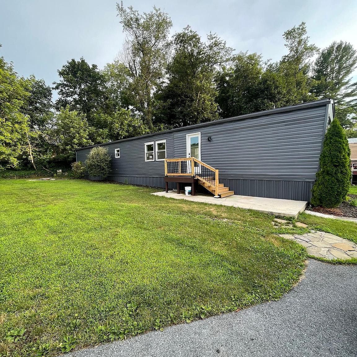 321 Lewis Rd Annville, PA 17003 - Thumbnail 3