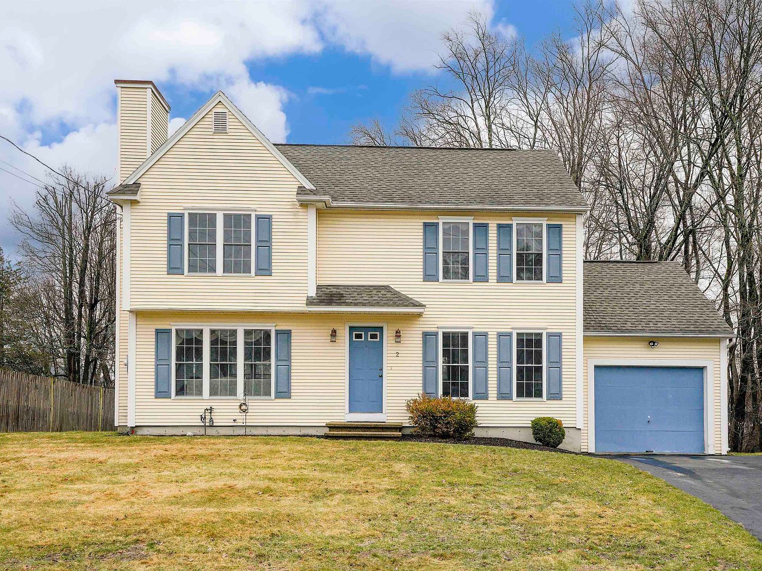 2 Freshwater Ct Nashua, NH 03060 - Thumbnail 3