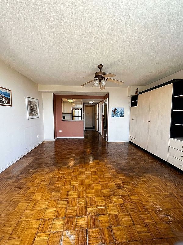 3111 Ocean Pkwy APT 12F Brooklyn, NY 11235 - Thumbnail 3