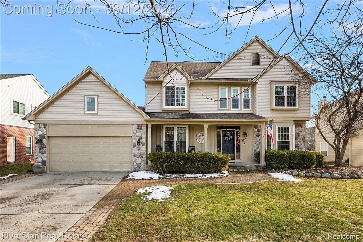 1047 Saddle Dr South Lyon, MI 48178 - Thumbnail 3