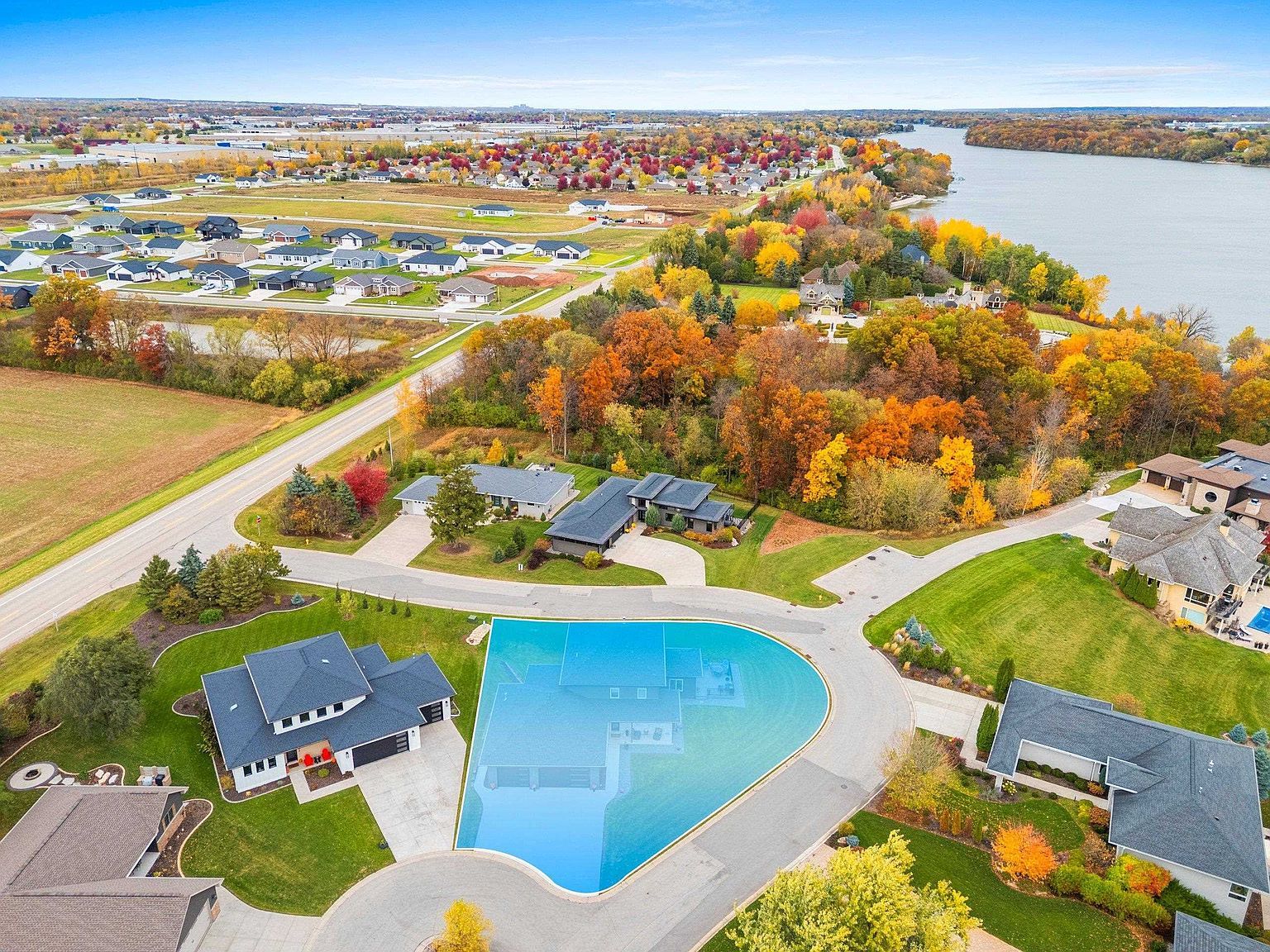 837 Rivers Run De Pere, WI 54115 - Thumbnail 3