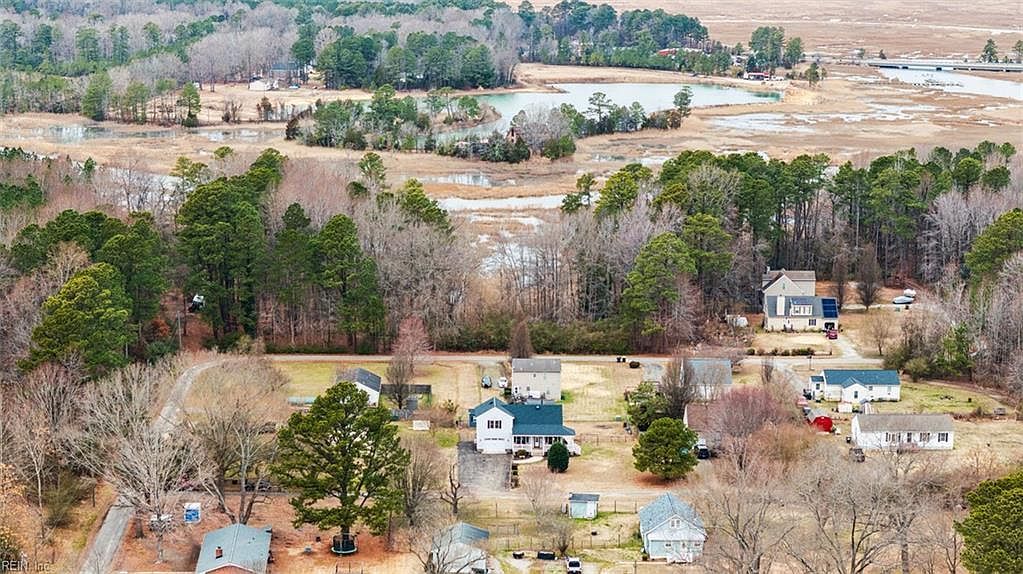 8020 Station Point Dr West Point, VA 23181 - Thumbnail 3