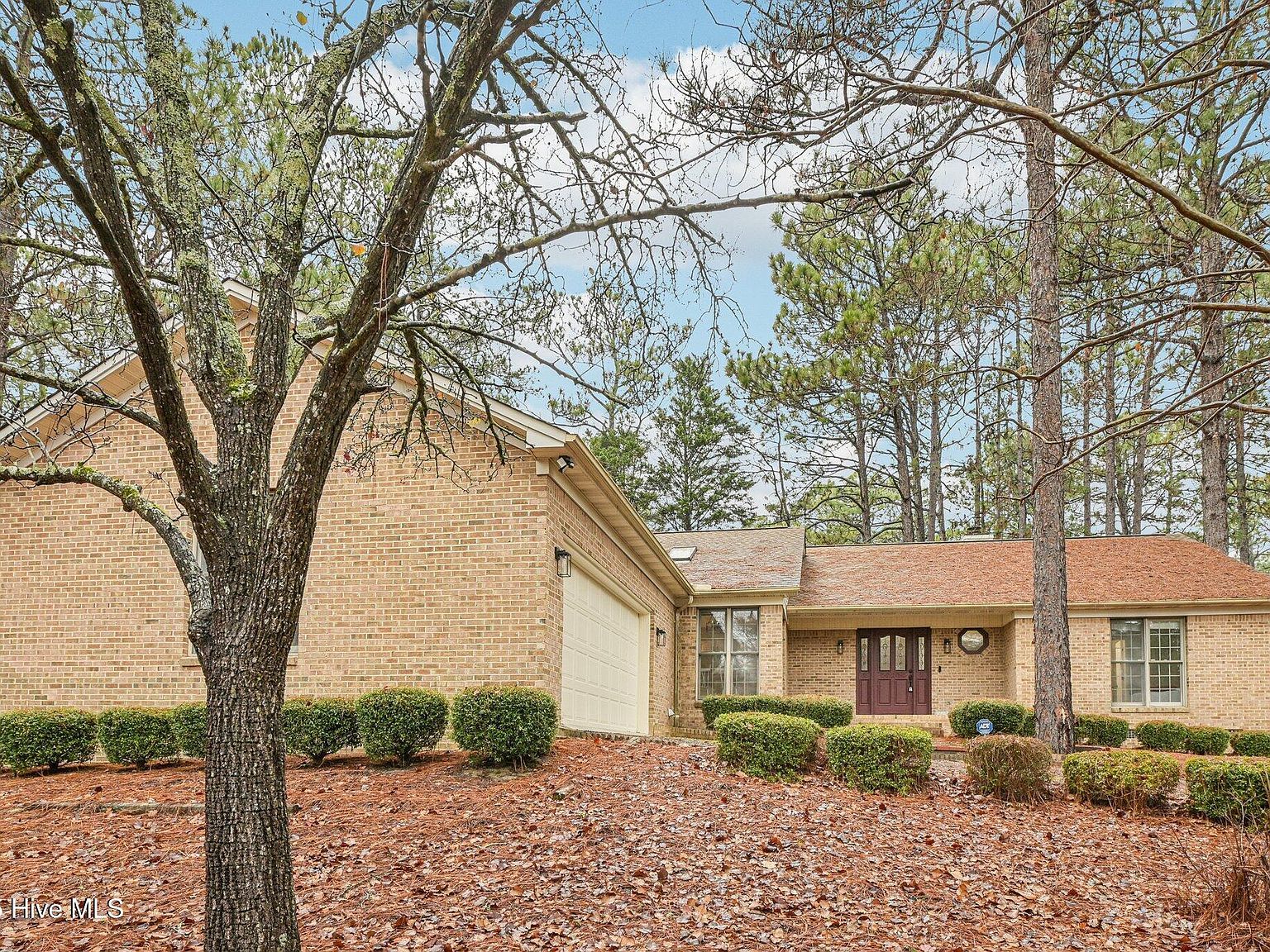 965 Monticello Dr Pinehurst, NC 28374 - Thumbnail 3