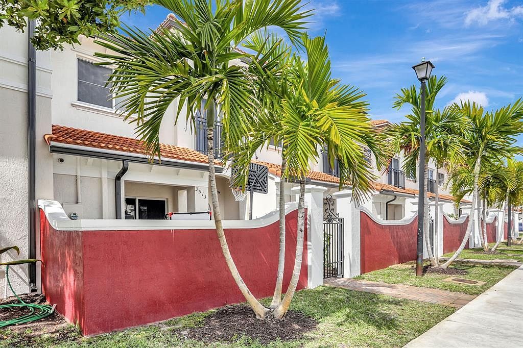 3513 NW 29th Ct Lauderdale Lakes, FL 33311 - Thumbnail 3