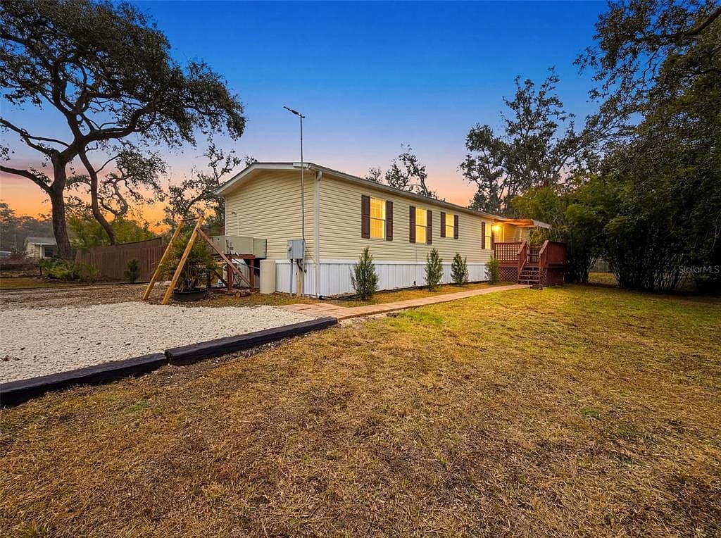 37680 Oak Forrest Dr Dade City, FL 33523 - Thumbnail 3