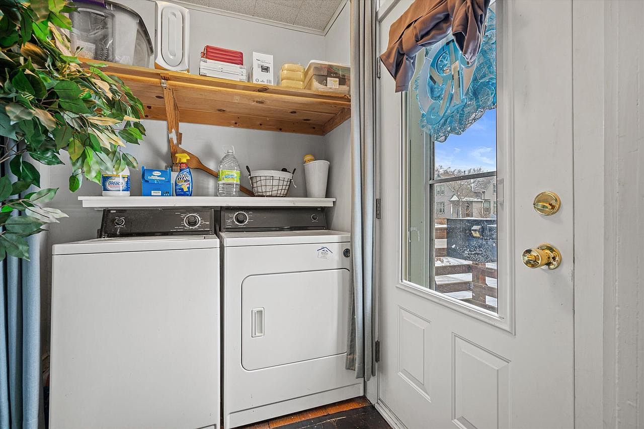 820 N 8th St Manitowoc, WI 54220 - Thumbnail 3