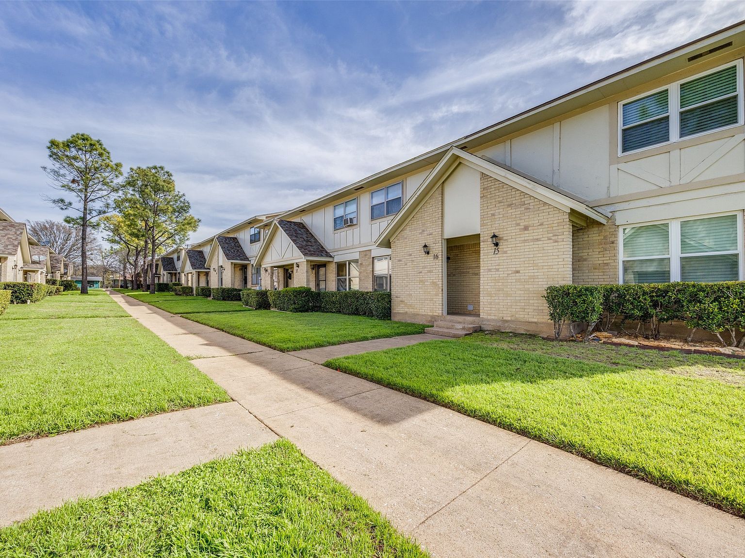 1905 W Morton St APT 16 Denison, TX 75020 - Thumbnail 3