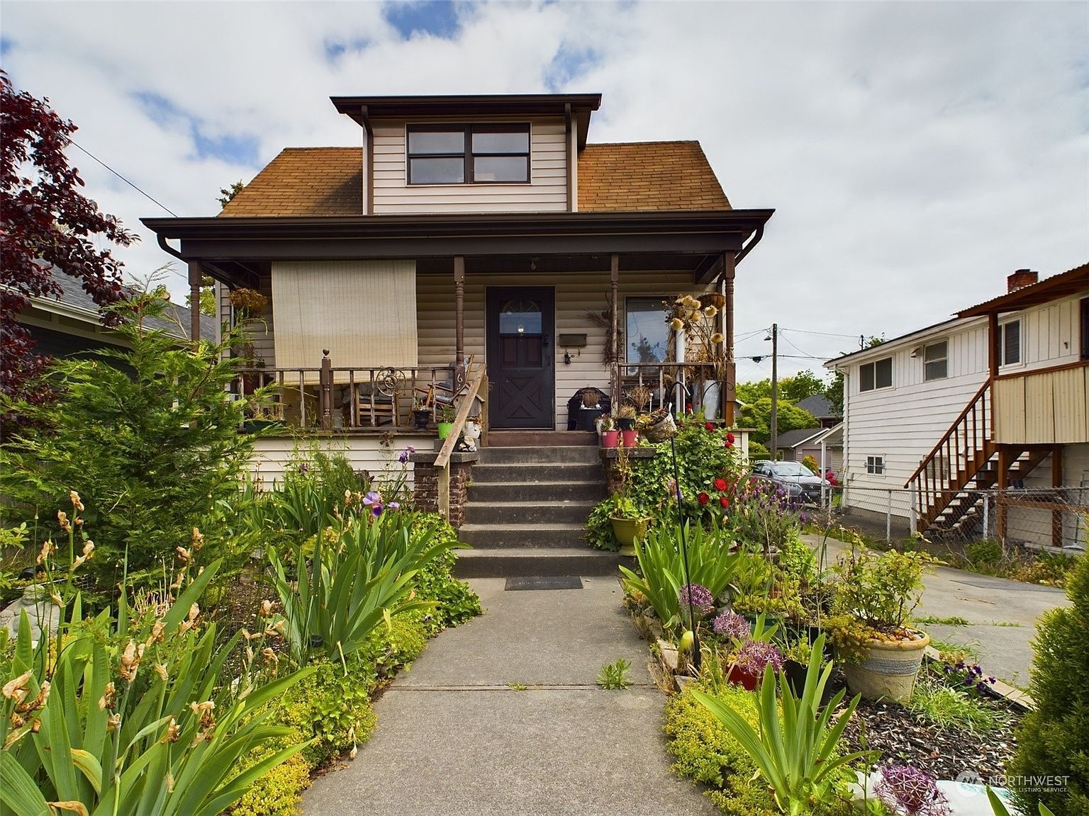 6428 Carleton Ave S Seattle, WA 98108 - Thumbnail 3