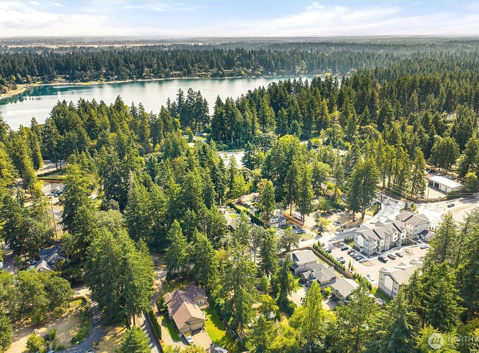 11810 Interlaaken Dr SW Lakewood, WA 98498 - Thumbnail 3