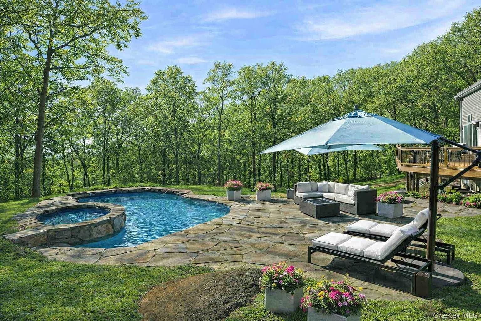 2 Hemlock Rise Armonk, NY 10504 - Thumbnail 3