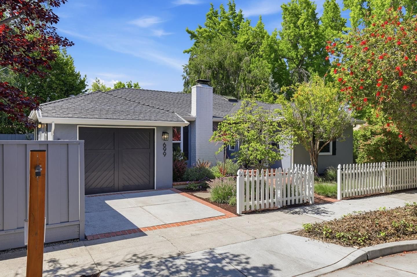 699 Oregon Ave Palo Alto, CA 94301 - Thumbnail 3