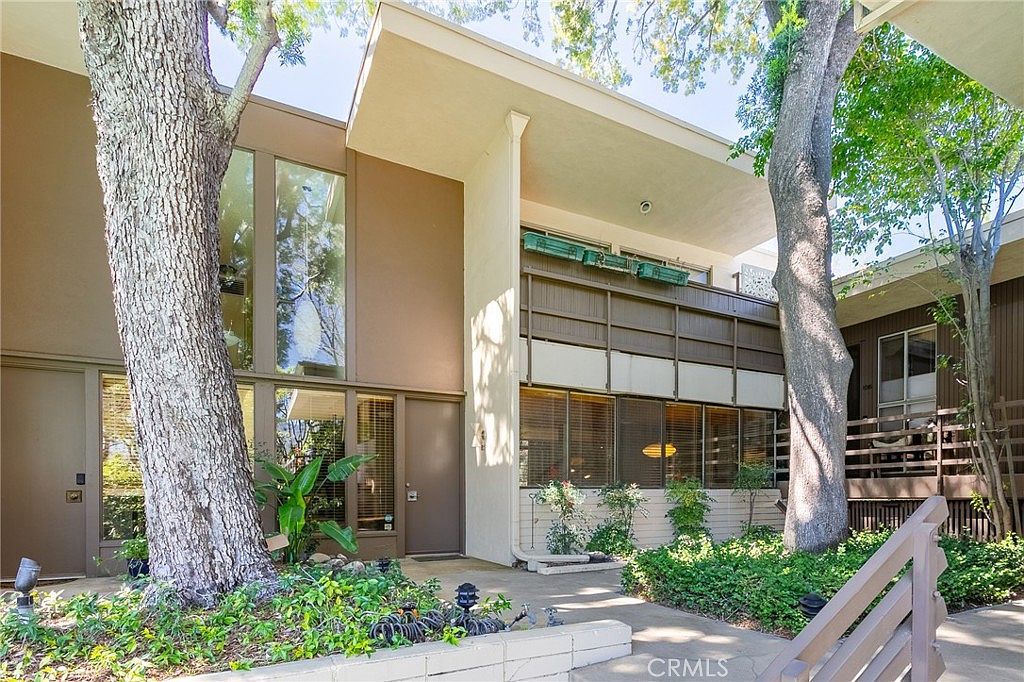 395 Cliff Dr APT 105 Pasadena, CA 91107 - Thumbnail 3