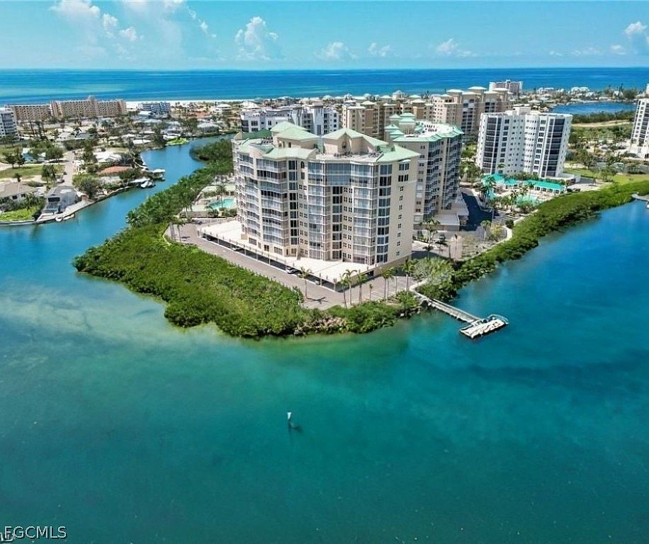 4137 Bay Beach Ln Unit 556 Fort Myers Beach, FL 33931 - Thumbnail 3