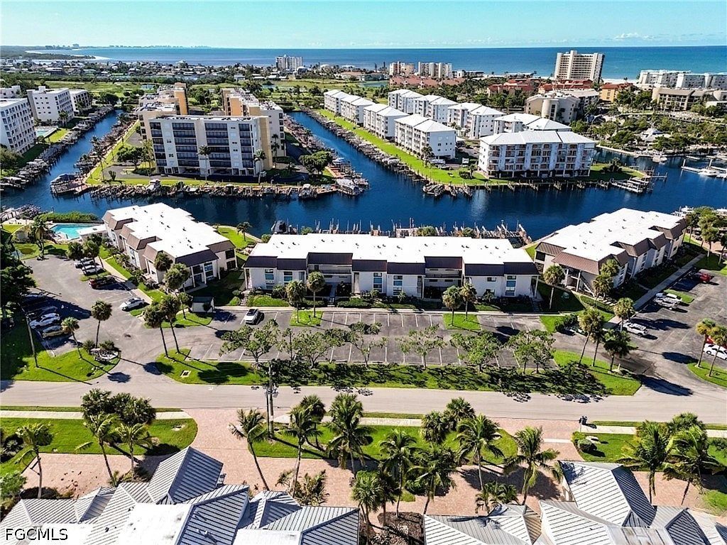 200 Lenell Rd APT 115 Fort Myers Beach, FL 33931 - Thumbnail 3