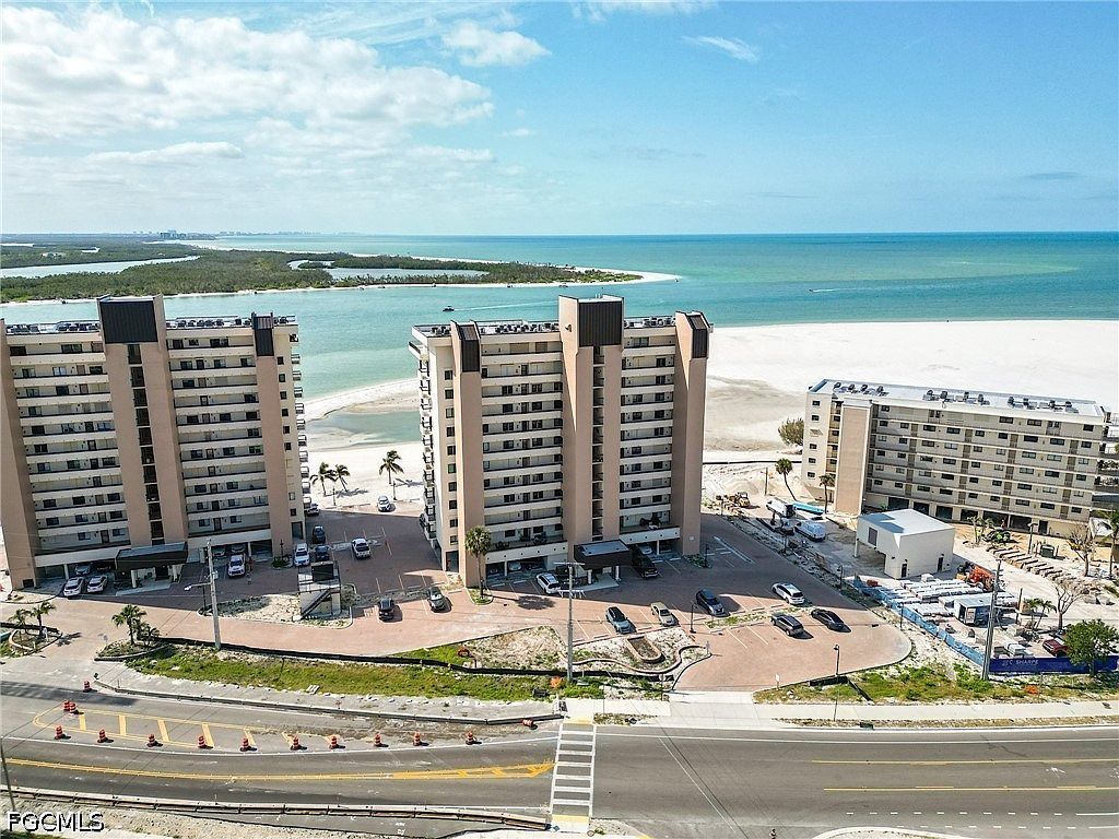 8400 Estero Blvd APT 903 Fort Myers Beach, FL 33931 - Thumbnail 3