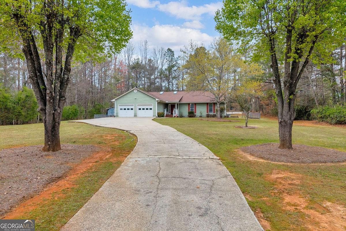 1920 Daves Creek Trl Cumming, GA 30041 - Thumbnail 3