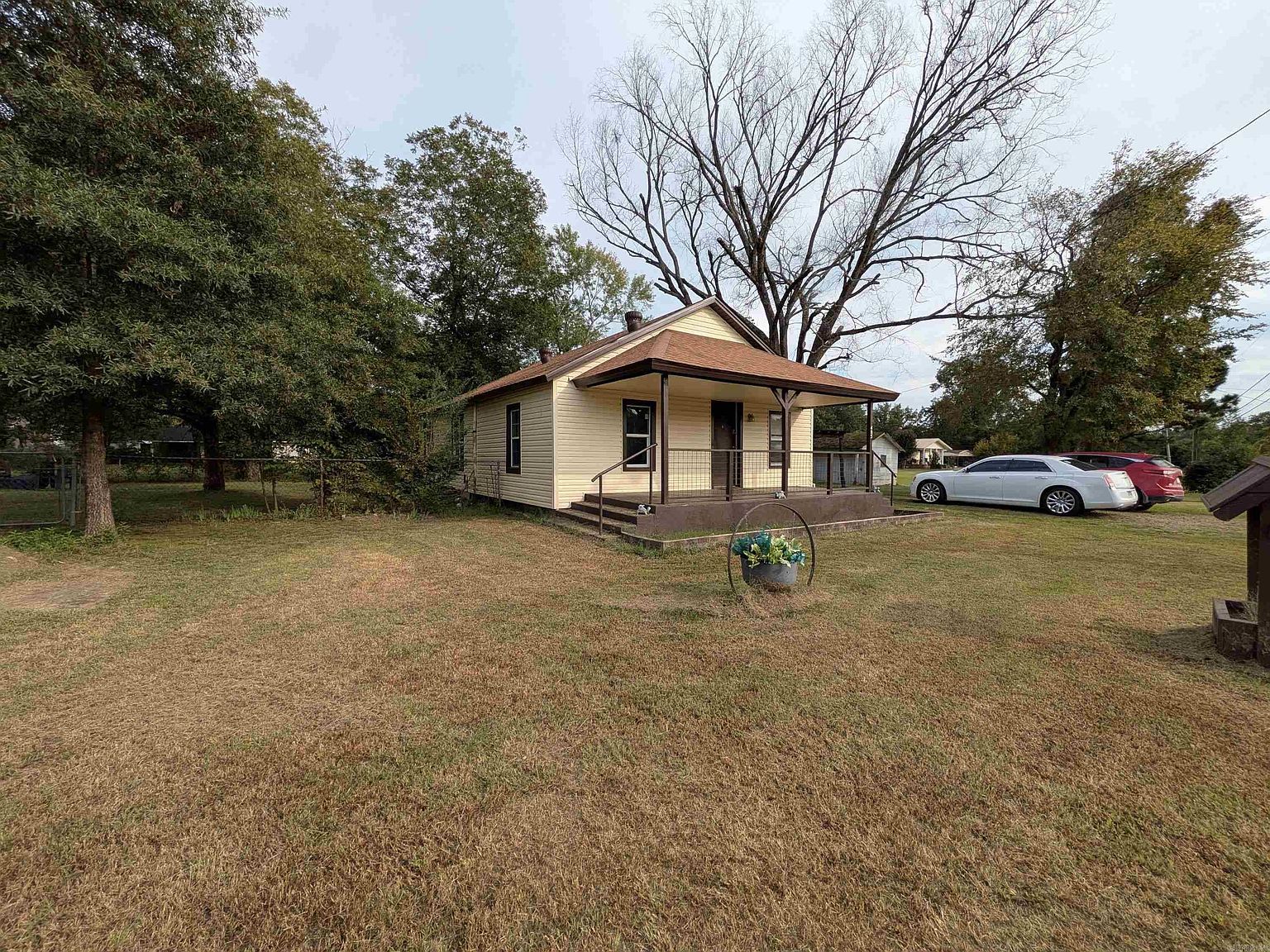 405 S Skaggs Rd Clarksville, AR 72830 - Thumbnail 3