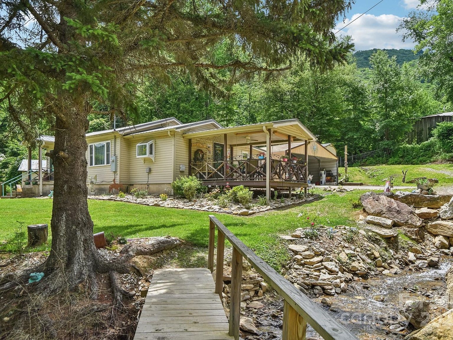 19 Lockman Rd Maggie Valley, NC 28751 - Thumbnail 3