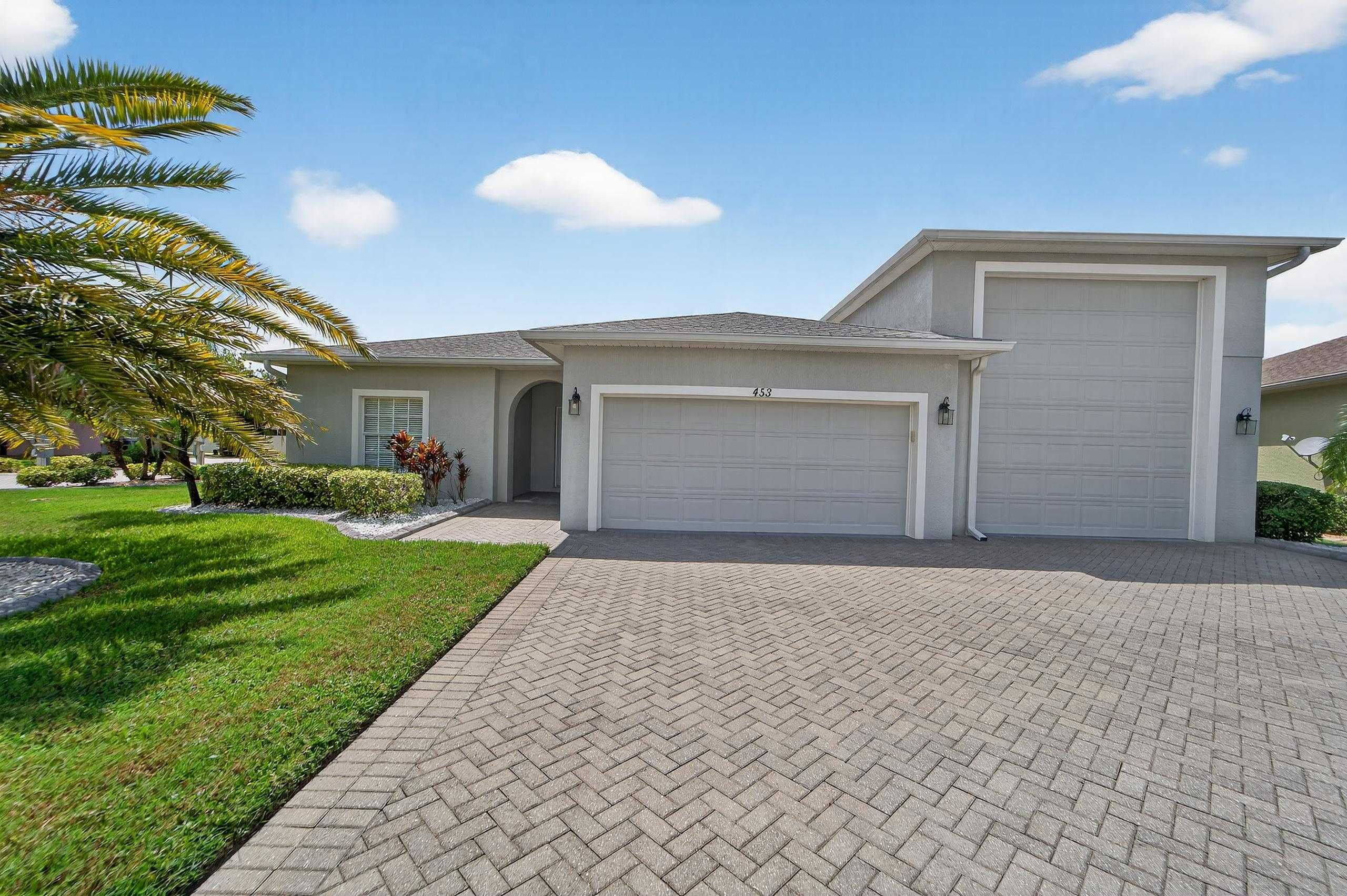 453 Nolane Lane, Polk City, FL, USA, 33868 - Thumbnail 3