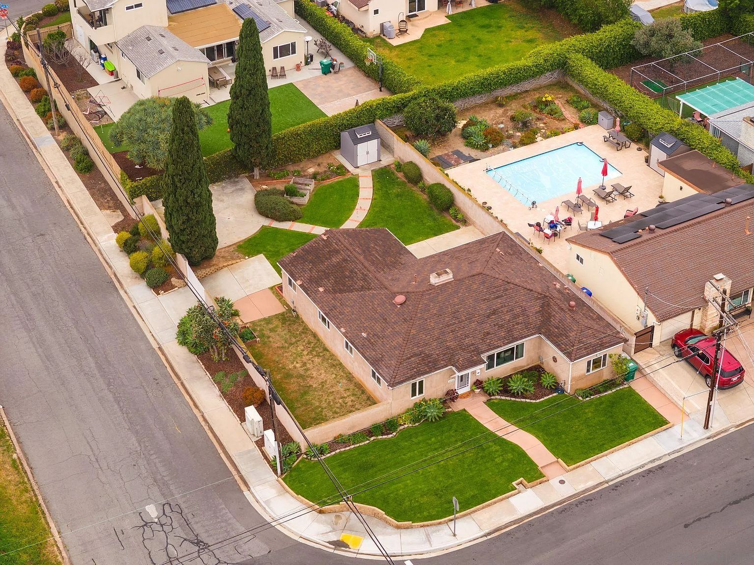 2604 Grandview St San Diego, CA 92110 - Thumbnail 3