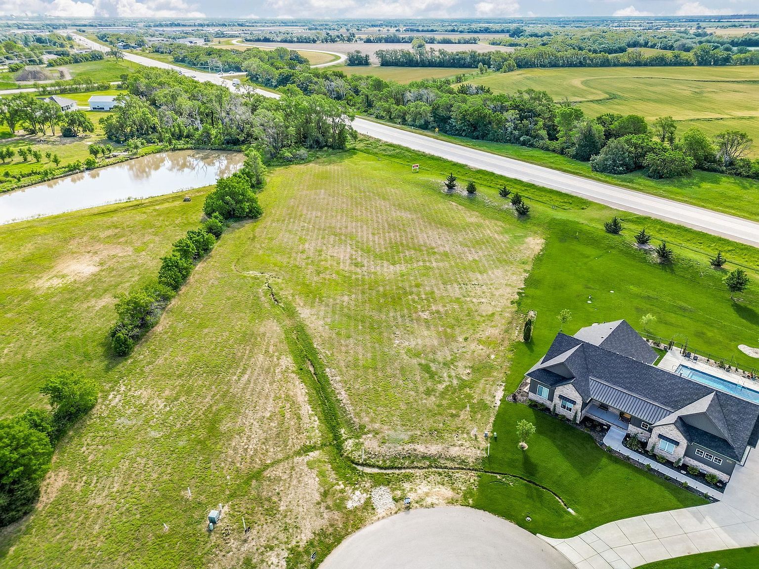 11755 W Cherese Cir Wichita, KS 67215 - Thumbnail 3